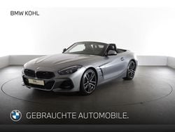Grau Gebraucht 2023 BMW Z4 Shadowline Cabrio | 47.770 € (Etwas zu teuer)