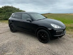 Schwarz Gebraucht 2011 Porsche Cayenne SUV | 23.900 € (Teuer)