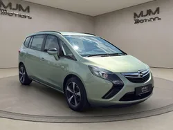 Grün Gebraucht 2012 Opel Zafira Tourer Van / Kleinbus | 9.900 € (Fairer Preis)