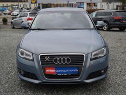 Blau Gebraucht 2009 Audi A3 Sportback Ambiente Kleinwagen | 6.990 € (Fairer Preis)