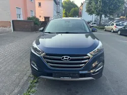 Blau Gebraucht 2017 Hyundai Tucson Style SUV | 13.999 € (Fairer Preis)