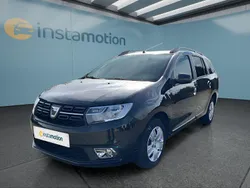 Schwarz Gebraucht 2019 Dacia Logan Limousine | 12.399 € (Etwas zu teuer)
