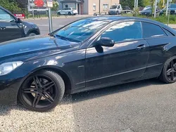 Schwarz Gebraucht 2010 Mercedes E350 Coupé | 14.666 € (Teuer)