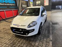 Grau Gebraucht 2011 Fiat Punto Pop Kleinwagen | 1.999 € (Superpreis)