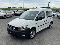 Weiß Gebraucht 2018 VW Caddy Van / Kleinbus | 29.990 €