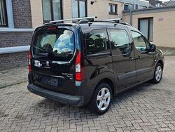 Schwarz Gebraucht 2013 Peugeot Partner Tepee Allure Van / Kleinbus | 8.250 € (Guter Preis)
