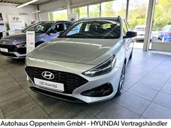 Silber Neu 2025 Hyundai i30 Advantage Kombi | 29.590 € (Fairer Preis)