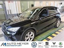 Mitternachtsschwarz Gebraucht 2023 Seat Arona FR-Line SUV | 23.970 € (Fairer Preis)