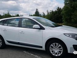 Weiß Gebraucht 2016 Renault Mégane GrandTour Kombi | 9.300 € (Fairer Preis)