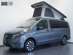 Grau Gebraucht 2024 Mercedes Vito Van / Kleinbus | 58.290 €