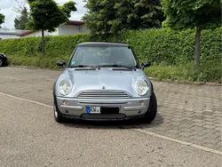 Grau Gebraucht 2002 Mini Cooper Coupé Coupé | 749 € (Fairer Preis)