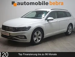 Weiß Gebraucht 2020 VW Passat Business Limousine | 21.990 € (Guter Preis)