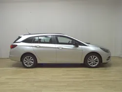 Silber Gebraucht 2021 Opel Astra Business Kombi | 13.980 € (Superpreis)