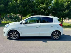 Weiß Gebraucht 2016 Mitsubishi Space Star Basis Limousine | 4.000 € (Fairer Preis)