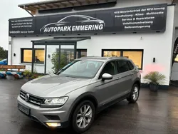 Silber Gebraucht 2016 VW Tiguan Highline SUV | 14.500 €