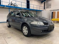 Grau Gebraucht 2008 Renault Mégane GrandTour Kombi | 3.500 € (Etwas zu teuer)