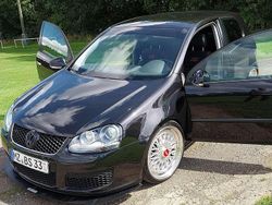 Schwarz Gebraucht 2005 VW Golf IV Sportline Limousine | 1.200 € (Superpreis)
