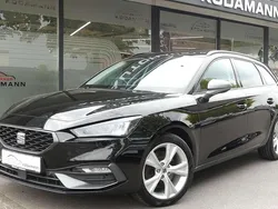 Schwarz Gebraucht 2022 Seat Leon FR-Line Kombi | 19.650 € (Fairer Preis)