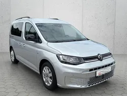 Silber Gebraucht 2021 VW Caddy Life Van / Kleinbus | 20.990 € (Fairer Preis)