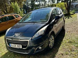 Blau Gebraucht 2015 Peugeot 5008 Active Van / Kleinbus | 8.000 € (Fairer Preis)