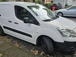 Weiß Gebraucht 2015 Citroën Berlingo Van / Kleinbus | 4.100 € (Superpreis)