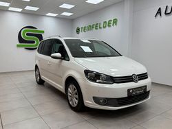Weiß Gebraucht 2011 VW Touran Highline Van / Kleinbus | 6.990 € (Fairer Preis)