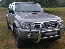 Silber Gebraucht 2003 Nissan Patrol SUV | 12.500 € (Guter Preis)
