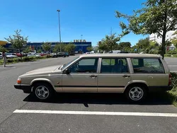 Beige Gebraucht 1990 Volvo 740 Kombi | 11.000 €