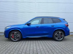 Blau Gebraucht 2024 BMW X1 M Sport SUV | 40.800 € (Fairer Preis)