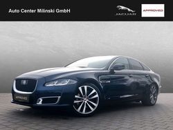 Blau Gebraucht 2019 Jaguar XJ Limousine | 40.900 €