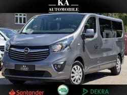 Grau Gebraucht 2018 Opel Vivaro Van | 14.999 € (Etwas zu teuer)