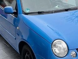 Blau Gebraucht 2003 VW Lupo Basis Kleinwagen | 1.999 € (Teuer)