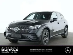 Grau Gebraucht 2024 Mercedes GLC200 AMG SUV | 54.720 € (Etwas zu teuer)