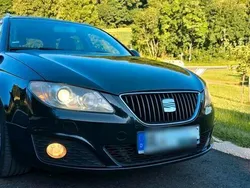 Schwarz Gebraucht 2011 Seat Exeo Kombi | 4.800 € (Fairer Preis)