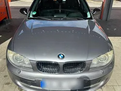 Grau Gebraucht 2011 BMW 123 Kleinwagen | 6.200 € (Fairer Preis)