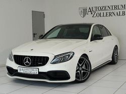 Diamantweiss metalliclack Gebraucht 2018 Mercedes C63 AMG AMG Limousine | 39.990 € (Fairer Preis)