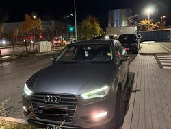 Grau Gebraucht 2013 Audi A3 Kleinwagen | 9.000 € (Etwas zu teuer)