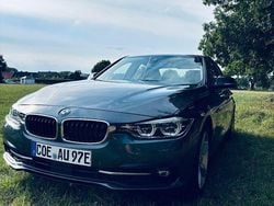 Grau Gebraucht 2018 BMW 330e Sport Line Limousine | 20.000 € (Guter Preis)