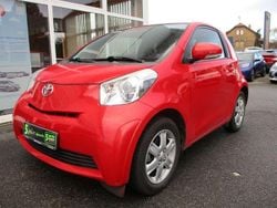 Karminarot Gebraucht 2009 Toyota iQ Basis Kleinwagen | 5.490 € (Guter Preis)