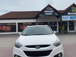 Weiß Gebraucht 2013 Hyundai Tucson SUV | 14.500 €