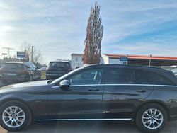Grau Gebraucht 2019 Mercedes C180 Kombi | 15.800 € (Superpreis)