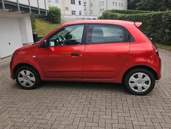 Rot Gebraucht 2014 Renault Twingo Kleinwagen | 4.800 € (Etwas zu teuer)