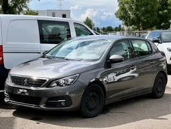 Grau Gebraucht 2021 Peugeot 308 Active Limousine | 11.490 € (Superpreis)