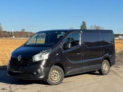 Schwarz Gebraucht 2016 Renault Trafic Komfort Van / Kleinbus | 7.999 € (Superpreis)