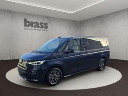 Starlight blue metallic Gebraucht 2025 VW Multivan Life Van | 69.800 €