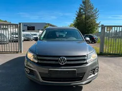 Grau Gebraucht 2012 VW Tiguan Sportline SUV | 7.899 € (Fairer Preis)