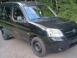 Schwarz Gebraucht 2007 Citroën Berlingo Van / Kleinbus | 1.990 € (Guter Preis)