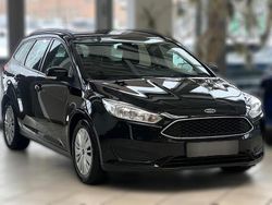 Schwarz metallic Gebraucht 2017 Ford Focus | 10.670 € (Guter Preis)