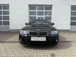 Alcanthara schwarz (metallic) Gebraucht 2011 BMW 335 Shadowline Coupé | 23.200 € (Etwas zu teuer)