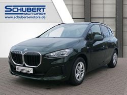Sanremo green metallic Gebraucht 2025 BMW 216 Active Tourer Sport Line Van / Kleinbus | 30.990 € (Fairer Preis)